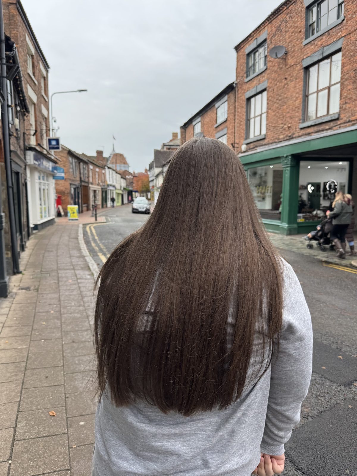 A polished cut and finish from HAIR38 with soft movement